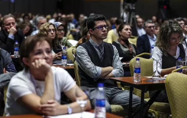 Ankara Üniversitesi 15. Hipofiz Sempozyumu başladı Ankara Üniversitesi 15. Hipofiz Sempozyumu başladı