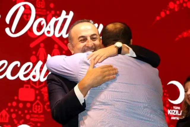 Bakan Çavuşoğlu: 'Terör devleti kurmak isteyenlerin oyununu başlarına devirdik' Bakan Çavuşoğlu: 'Terör devleti kurmak isteyenlerin oyununu başlarına devirdik'