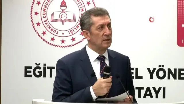 Bakan Selçuk: (Aksaray'daki otizmli öğrencilerin eğitim gördüğü okul) 'Okulun yöneticisi... Bakan Selçuk: (Aksaray'daki otizmli öğrencilerin eğitim gördüğü okul) 'Okulun yöneticisi...