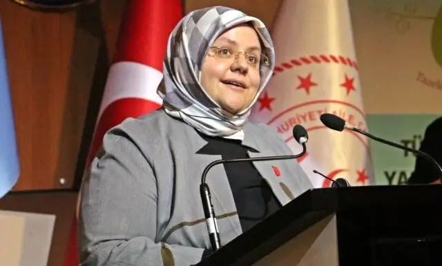 Bakan Selçuk: Bakan Selçuk:
