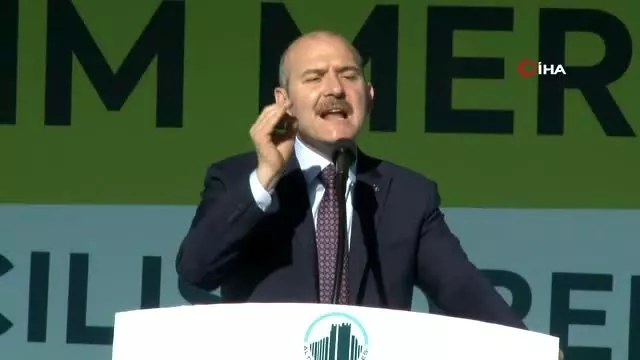 Bakan Soylu: 'Trafik kazalarında yüzde 28,5 azalma söz konusu' Bakan Soylu: 'Trafik kazalarında yüzde 28,5 azalma söz konusu'