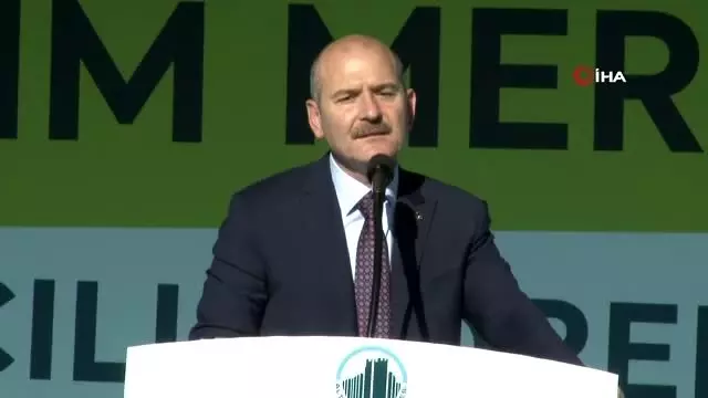 Bakan Soylu: 'Trafik kazalarında yüzde 28,5 azalma söz konusu' Bakan Soylu: 'Trafik kazalarında yüzde 28,5 azalma söz konusu'