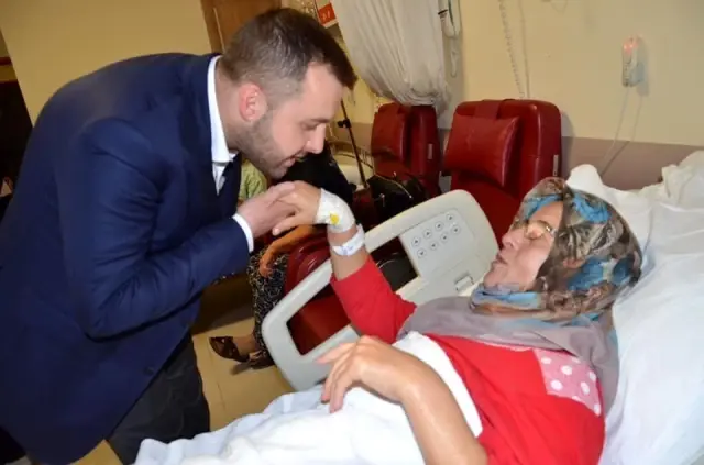 Başkan Yüksel hastaların kandilini kutladı Başkan Yüksel hastaların kandilini kutladı