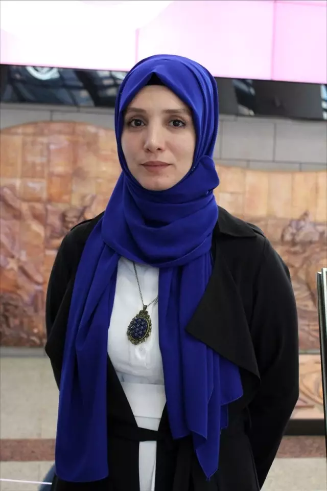 Başkentte 10 Kasım'a özel ebru sergisi Başkentte 10 Kasım'a özel ebru sergisi