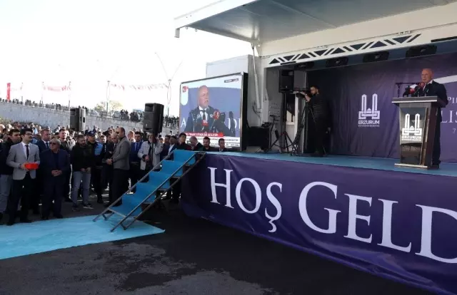 Büyükşehir'in dev yatırımı: Barış Pınarı Viyadüğü Büyükşehir'in dev yatırımı: Barış Pınarı Viyadüğü