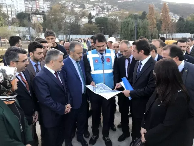 Çevre ve Şehircilik Bakanı Kurum millet bahçelerini inceledi Çevre ve Şehircilik Bakanı Kurum millet bahçelerini inceledi