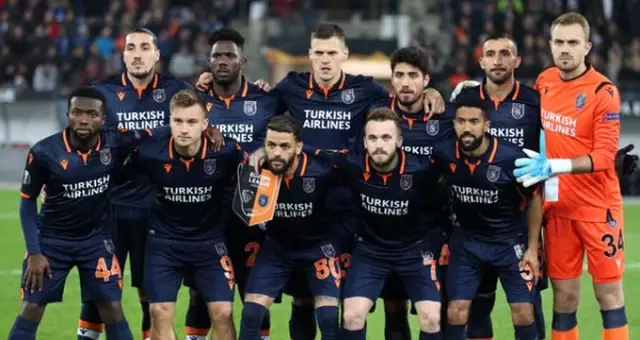 Crivelli, UEFA Avrupa Ligi'nde haftanın futbolcusuna aday gösterildi Crivelli, UEFA Avrupa Ligi'nde haftanın futbolcusuna aday gösterildi
