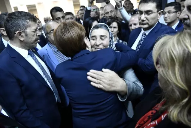'Cumhurbaşkanı'na hakaret' ettiği iddiasıyla yargılanan Pakize Alp Akbaba beraat etti 'Cumhurbaşkanı'na hakaret' ettiği iddiasıyla yargılanan Pakize Alp Akbaba beraat etti