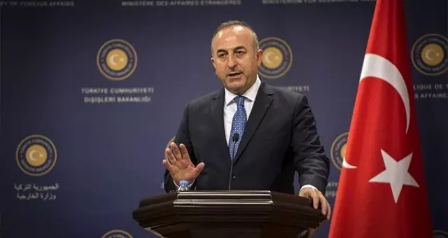 Bakan Çavuşoğlu, hakkındaki