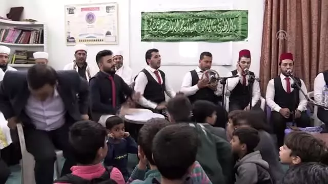 Diyanet İşleri Başkanlığının Afrin'de açtığı hafızlık merkezi ilk mezunlarını verdi Diyanet İşleri Başkanlığının Afrin'de açtığı hafızlık merkezi ilk mezunlarını verdi