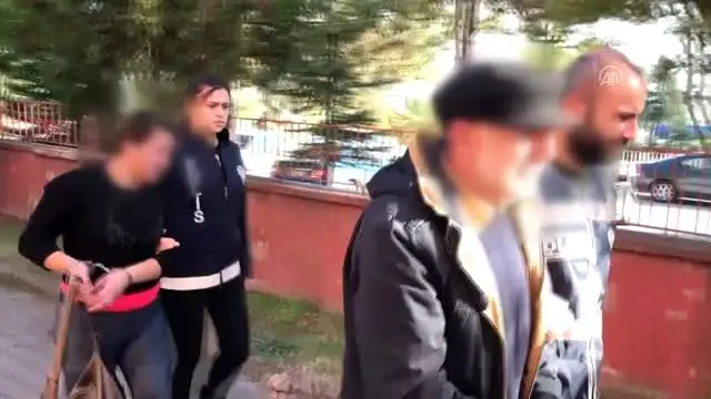 Fuhuş operasyonunda 3 kişi gözaltına alındı Fuhuş operasyonunda 3 kişi gözaltına alındı