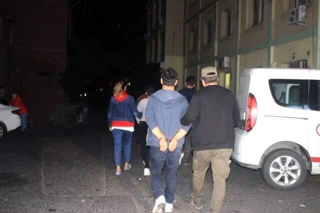 İstanbul'da gece vakti terör örgütü PKK/KCK operasyonu: Çok sayıda gözaltı var