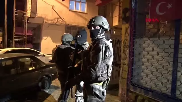 İstanbul'da terör operasyonu: çok sayıda gözaltı var