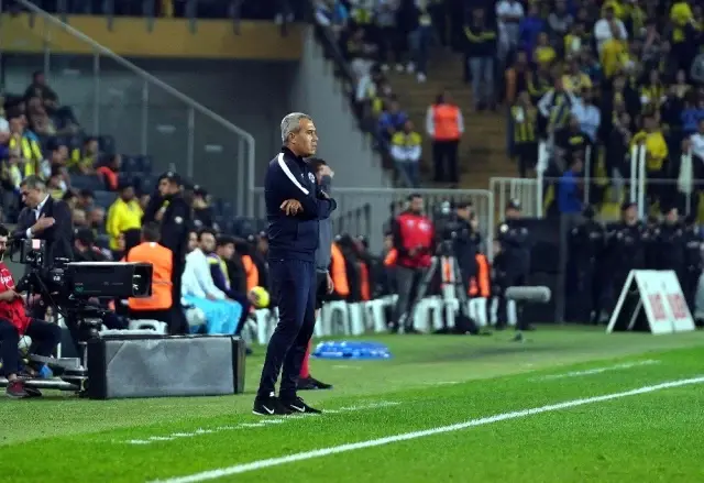 Kemal Özdeş'ten hakeme yoğun itiraz