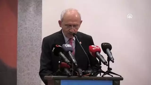Kılıçdaroğlu: 'Arabayı üretir satmazsanız bir şey olmaz ama çiftçinin elindeki malı satamazsanız... Kılıçdaroğlu: 'Arabayı üretir satmazsanız bir şey olmaz ama çiftçinin elindeki malı satamazsanız...