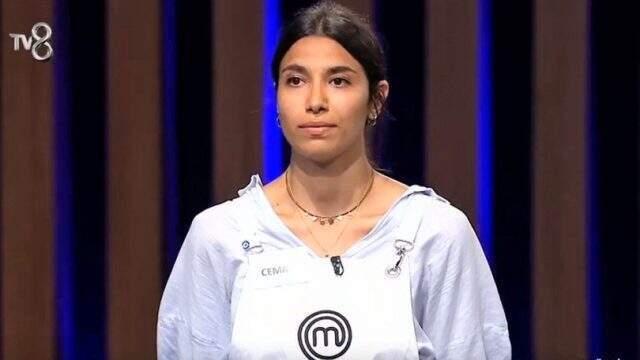 MasterChef'te büyük kriz! Cemre diskalifiye mi oldu?