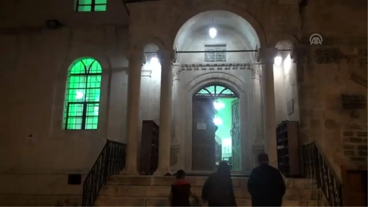 Mevlid Kandili dualarla idrak edildi