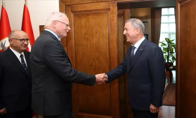 Milli Savunma Bakan Yardımcısı Karaosmanoğlu ve Jeffrey görüşmesi Milli Savunma Bakan Yardımcısı Karaosmanoğlu ve Jeffrey görüşmesi
