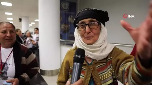 Muğlalı kadınlar Atatürk'ün huzurunda Muğlalı kadınlar Atatürk'ün huzurunda