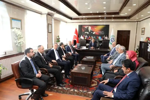 Numan Kurtulmuş Kars'ta Numan Kurtulmuş Kars'ta
