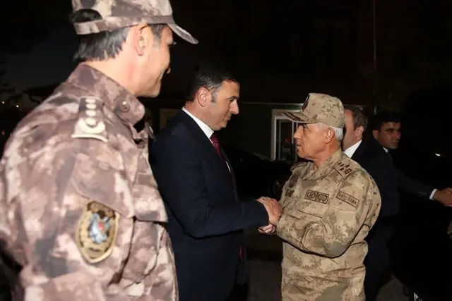 Orgeneral Arif Çetin, İl Emniyet Müdürlüğü ve İl Jandarma Komutanlığı'nı ziyaret etti