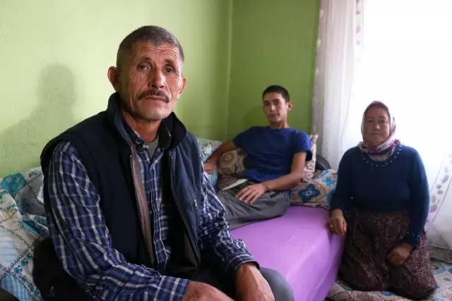 Kompresör ile şaka öldürüyordu: Makatına hava verilen gencin bağırsakları patladı Kompresör ile şaka öldürüyordu: Makatına hava verilen gencin bağırsakları patladı