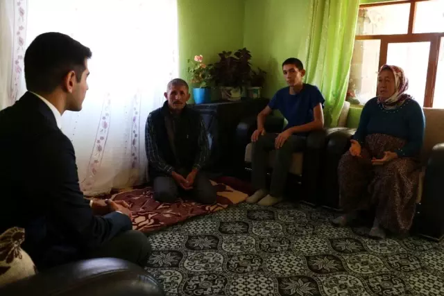 Kompresör ile şaka öldürüyordu: Makatına hava verilen gencin bağırsakları patladı Kompresör ile şaka öldürüyordu: Makatına hava verilen gencin bağırsakları patladı