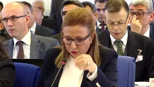Pekcan, bakanlığının 2020 yılı bütçesini 5 milyar 752 milyon 364 bin lira olarak açıkladı Pekcan, bakanlığının 2020 yılı bütçesini 5 milyar 752 milyon 364 bin lira olarak açıkladı
