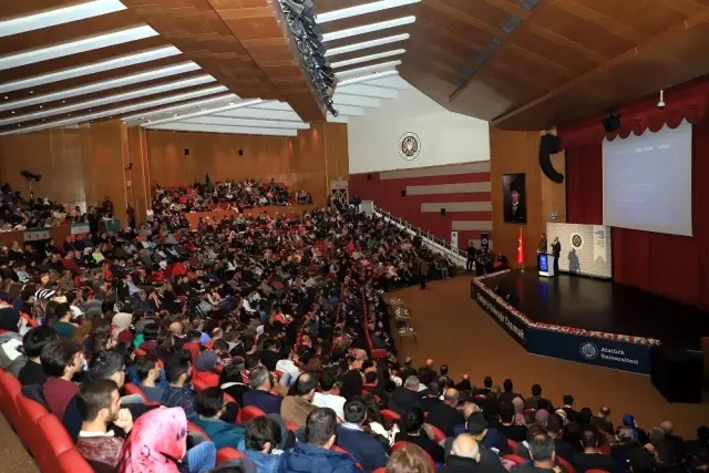 Prof. Dr. Numan Kurtulmuş, Atatürk Üniversiteli gençlerle bir araya geldi Prof. Dr. Numan Kurtulmuş, Atatürk Üniversiteli gençlerle bir araya geldi
