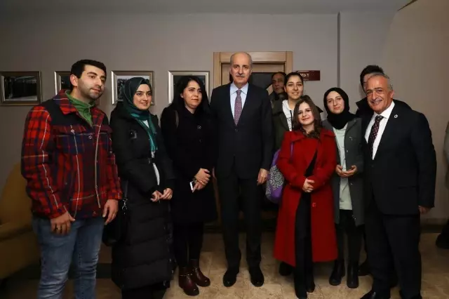 Prof. Dr. Numan Kurtulmuş, Atatürk Üniversiteli gençlerle bir araya geldi Prof. Dr. Numan Kurtulmuş, Atatürk Üniversiteli gençlerle bir araya geldi