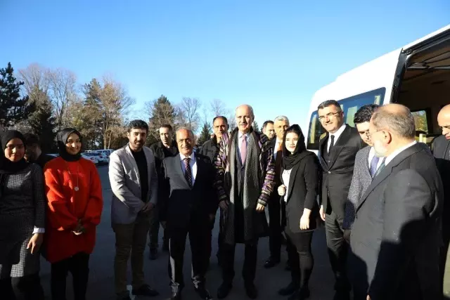 Prof. Dr. Numan Kurtulmuş, Atatürk Üniversiteli gençlerle bir araya geldi