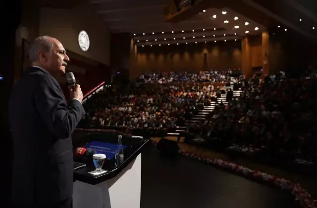 Prof. Dr. Numan Kurtulmuş, Atatürk Üniversiteli gençlerle bir araya geldi Prof. Dr. Numan Kurtulmuş, Atatürk Üniversiteli gençlerle bir araya geldi
