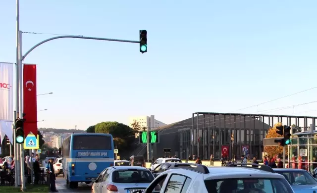 Samsun'da 'yeşil flaş' uygulamasına son Samsun'da 'yeşil flaş' uygulamasına son