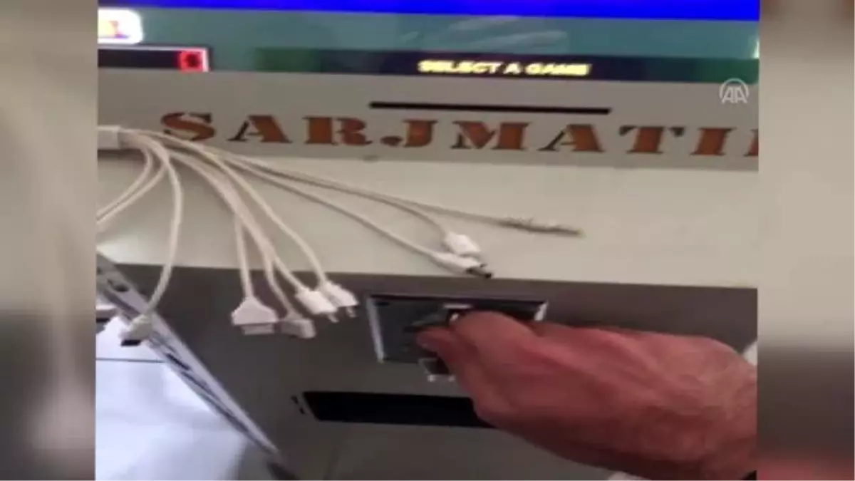 Şarjmatik cihazını kumar makinesine çevirmişler