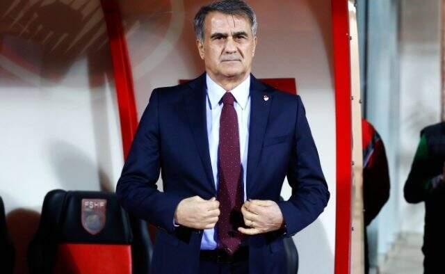 Şenol Güneş 2022 Dünya Kupası sonrası emekli olacağını açıkladı
