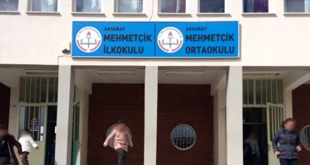 Otizmli çocukların yuhalanmasıyla gündeme gelen okulda müdür açığa alındı