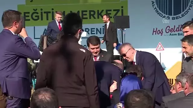 Soylu: '(Kırmızı kategorideki 2 teröristin öldürülmesi) Karayılan üzülmüş. Burada milletimize... Soylu: '(Kırmızı kategorideki 2 teröristin öldürülmesi) Karayılan üzülmüş. Burada milletimize...