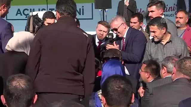Soylu: '(Kırmızı kategorideki 2 teröristin öldürülmesi) Karayılan üzülmüş. Burada milletimize... Soylu: '(Kırmızı kategorideki 2 teröristin öldürülmesi) Karayılan üzülmüş. Burada milletimize...