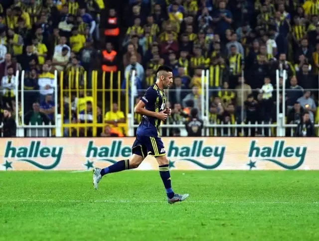 Süper Lig: Fenerbahçe: 3 - Kasımpaşa: 2 (Maç sonucu) Süper Lig: Fenerbahçe: 3 - Kasımpaşa: 2 (Maç sonucu)