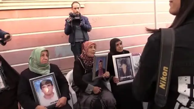 TBMM İnsan Hakları İnceleme Komisyonundan Diyarbakır annelerine destek