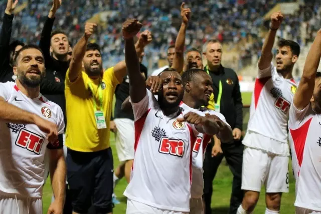 TFF 1. Lig: Adana Demirspor: 2 - Eskişehirspor: 3 TFF 1. Lig: Adana Demirspor: 2 - Eskişehirspor: 3