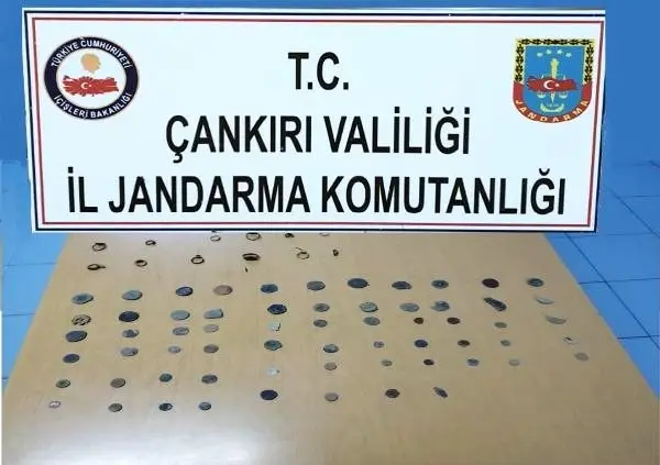 Tılsımlı define için ikinci kez kazı yaparken yakalandı Tılsımlı define için ikinci kez kazı yaparken yakalandı