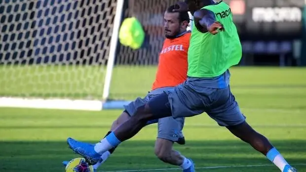 Trabzonspor'da Abdülkadir Parmak sevinci Trabzonspor'da Abdülkadir Parmak sevinci
