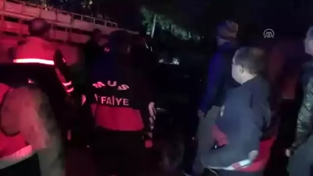 Trafik kazası: 2 ölü, 3 yaralı