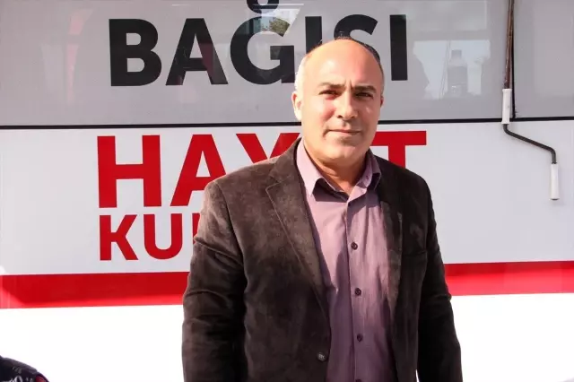 Türk Sağlık-Sen üyeleri kan ve kök hücre bağışında bulundu Türk Sağlık-Sen üyeleri kan ve kök hücre bağışında bulundu