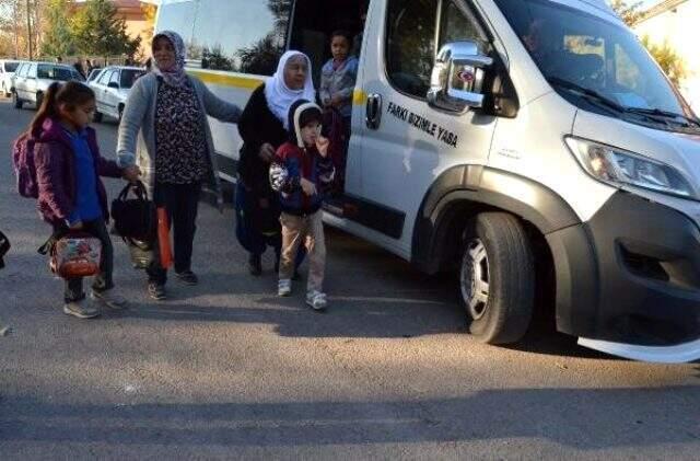 Yuhalandığı öne sürülen özel eğitim öğrencileri bu sabah derslerine girdi