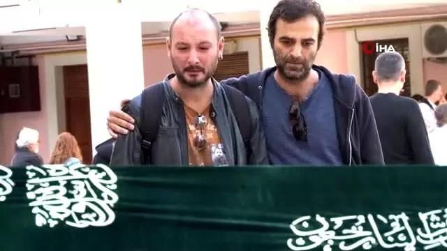 Adliyede intihar eden yazar Seray Şahiner'in eşi son yolculuğuna uğurlandı Adliyede intihar eden yazar Seray Şahiner'in eşi son yolculuğuna uğurlandı