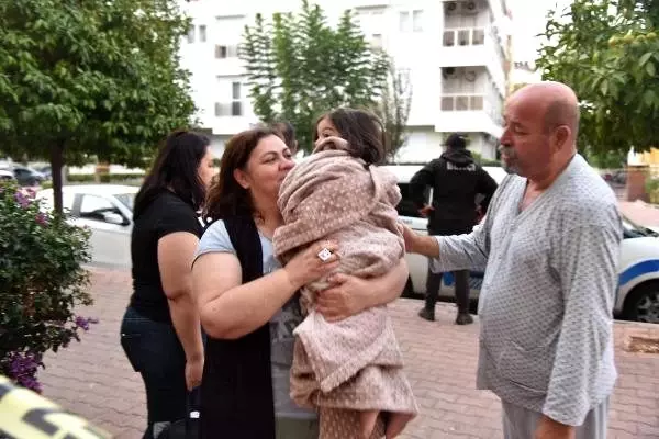 Antalya'da 4 kişilik aile ölü bulundu; siyanür şüphesi var (2) Antalya'da 4 kişilik aile ölü bulundu; siyanür şüphesi var (2)