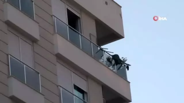 Antalya'da dört kişilik aile evde ölü bulundu Antalya'da dört kişilik aile evde ölü bulundu