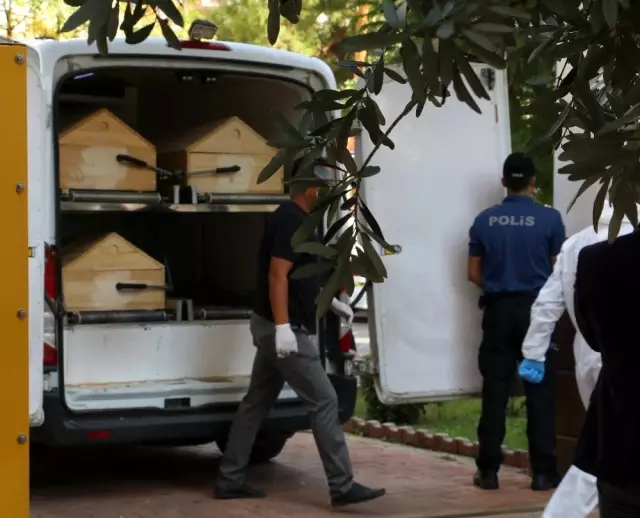 Antalya'da dört kişilik ailenin ölümüyle ilgili valilik açıklaması Antalya'da dört kişilik ailenin ölümüyle ilgili valilik açıklaması